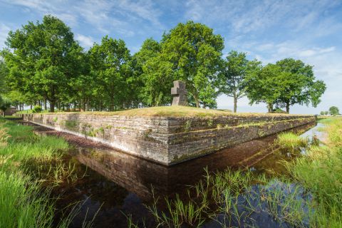 Zicht op de begraafplaats van Langemark-Poelkapelle